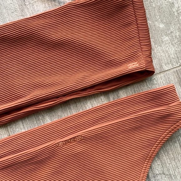 🔥🔥BILLABONG - TANLINES TANK MAUI SET🔥🔥 - Picture 9 of 10